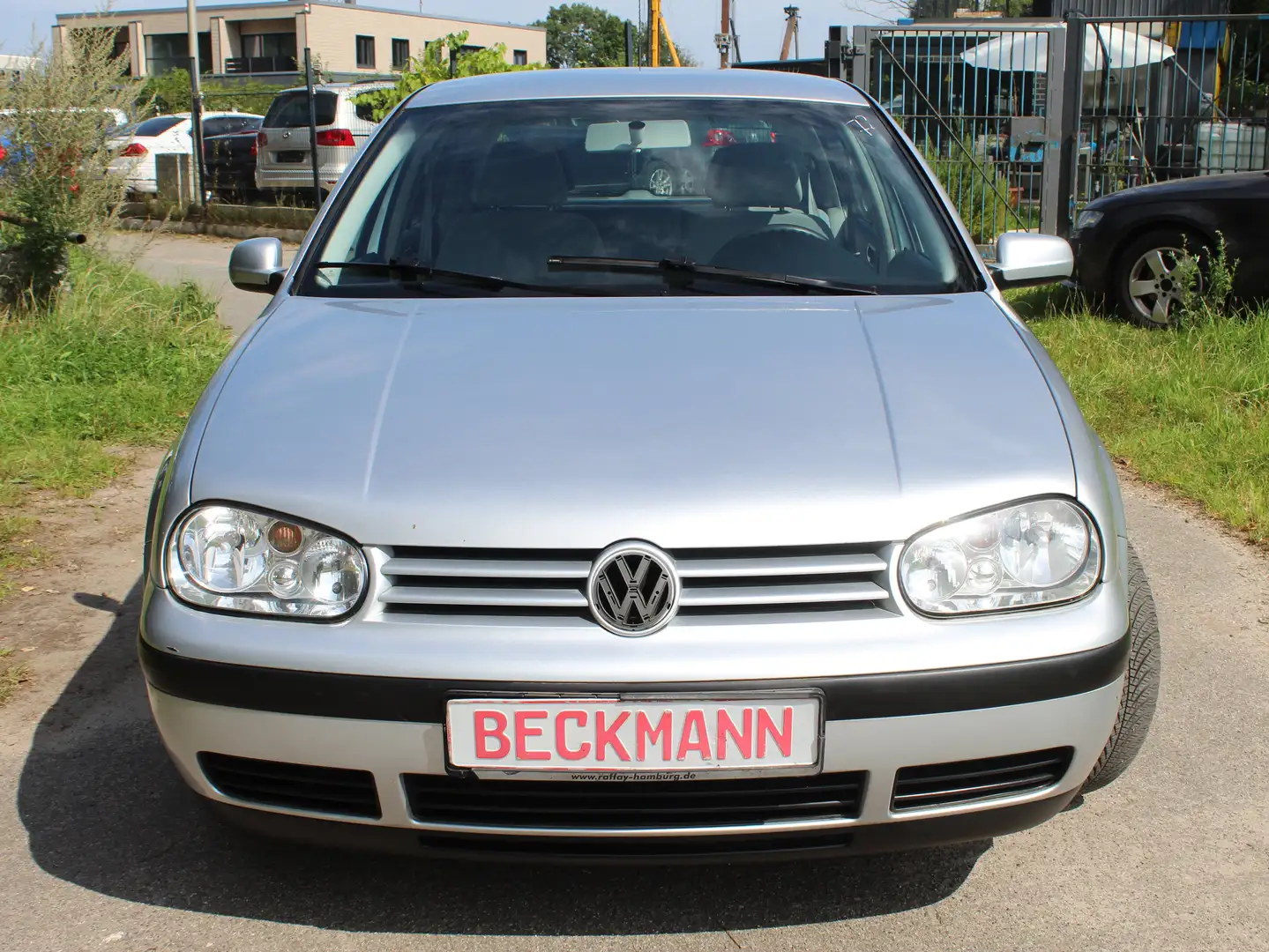 Volkswagen Golf 1.6 Automatik Argento - 2