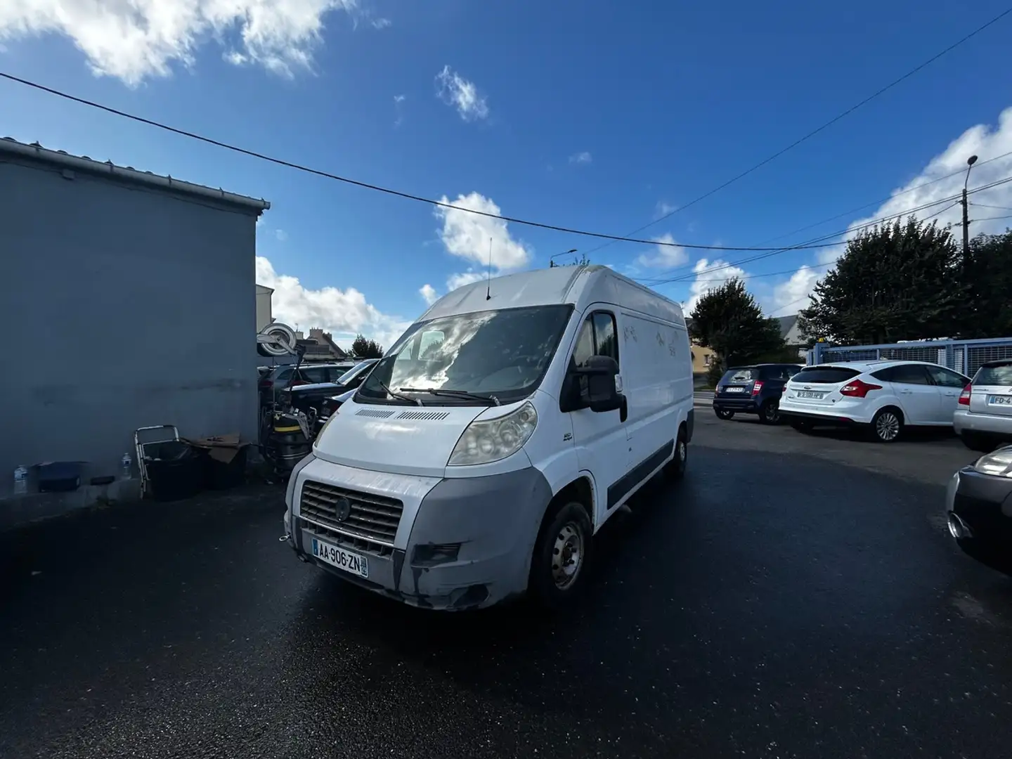 Fiat Ducato Multijet 2,3 D 120 ch RESERVE A PROFESSIONNEL DE L AUTO Weiß - 1