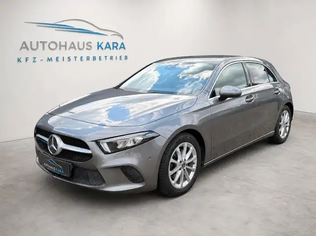 Mercedes-Benz A 220 Progressive *LED/MBUX WIDESCREEN*