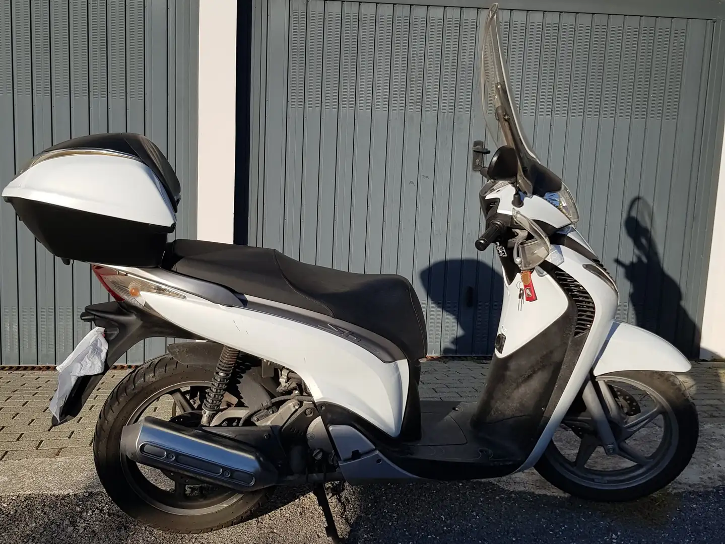 Honda SH 150 Fehér - 1