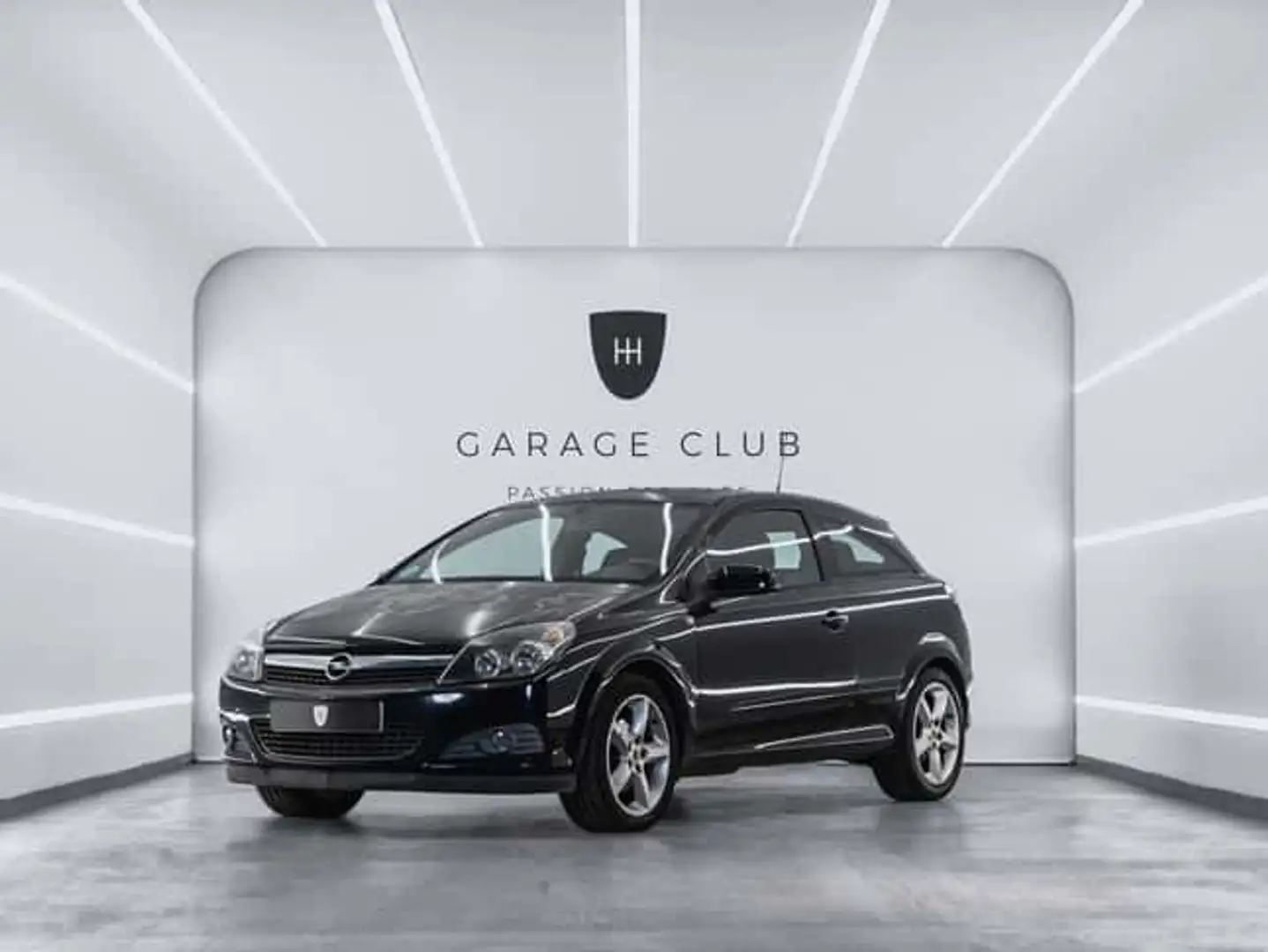 Opel Astra GTC 1.8 Sport Noir - 1