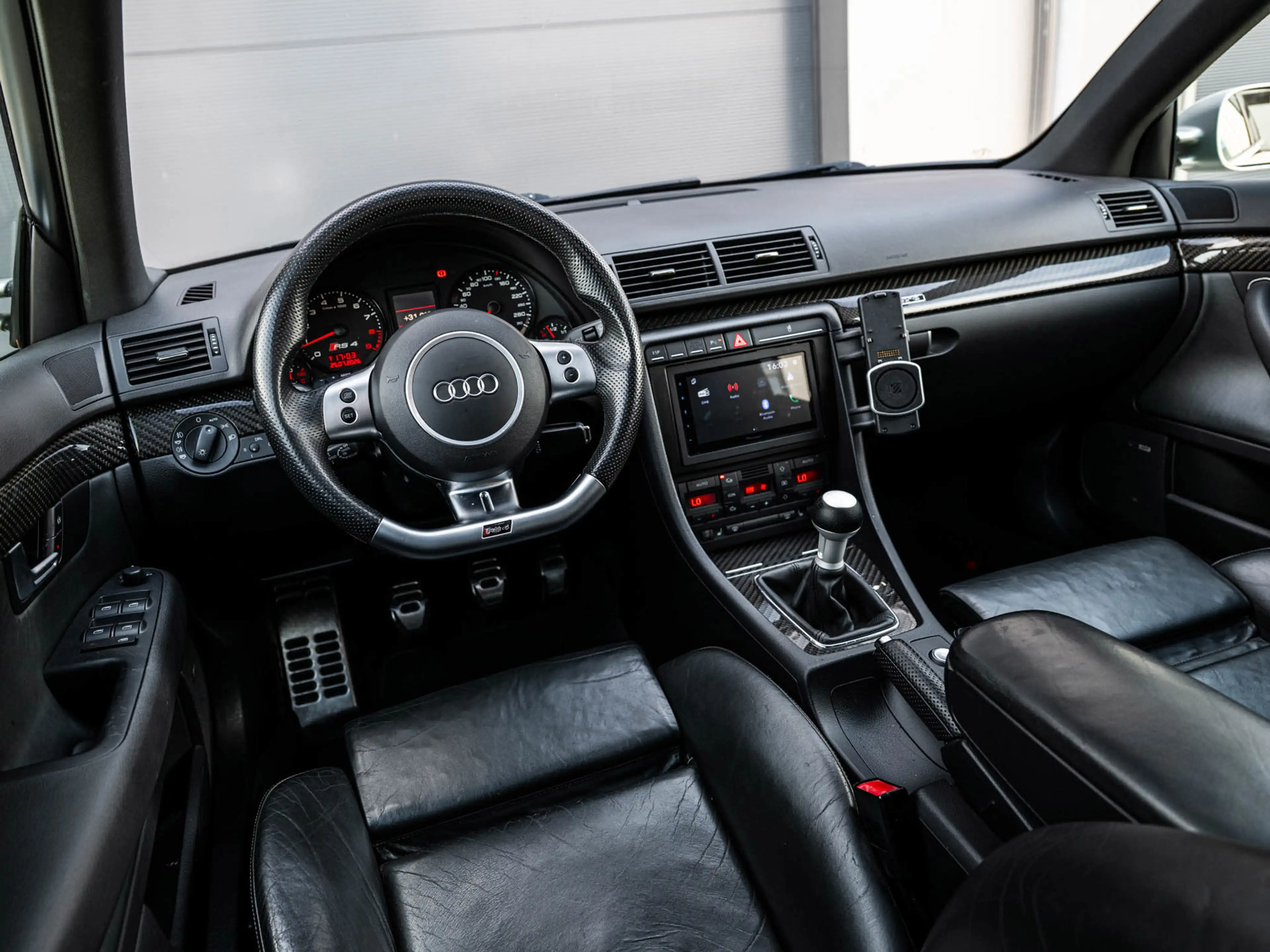 Audi RS4 4.2 V8 Avant Quattro | Collectors Item — photo 8