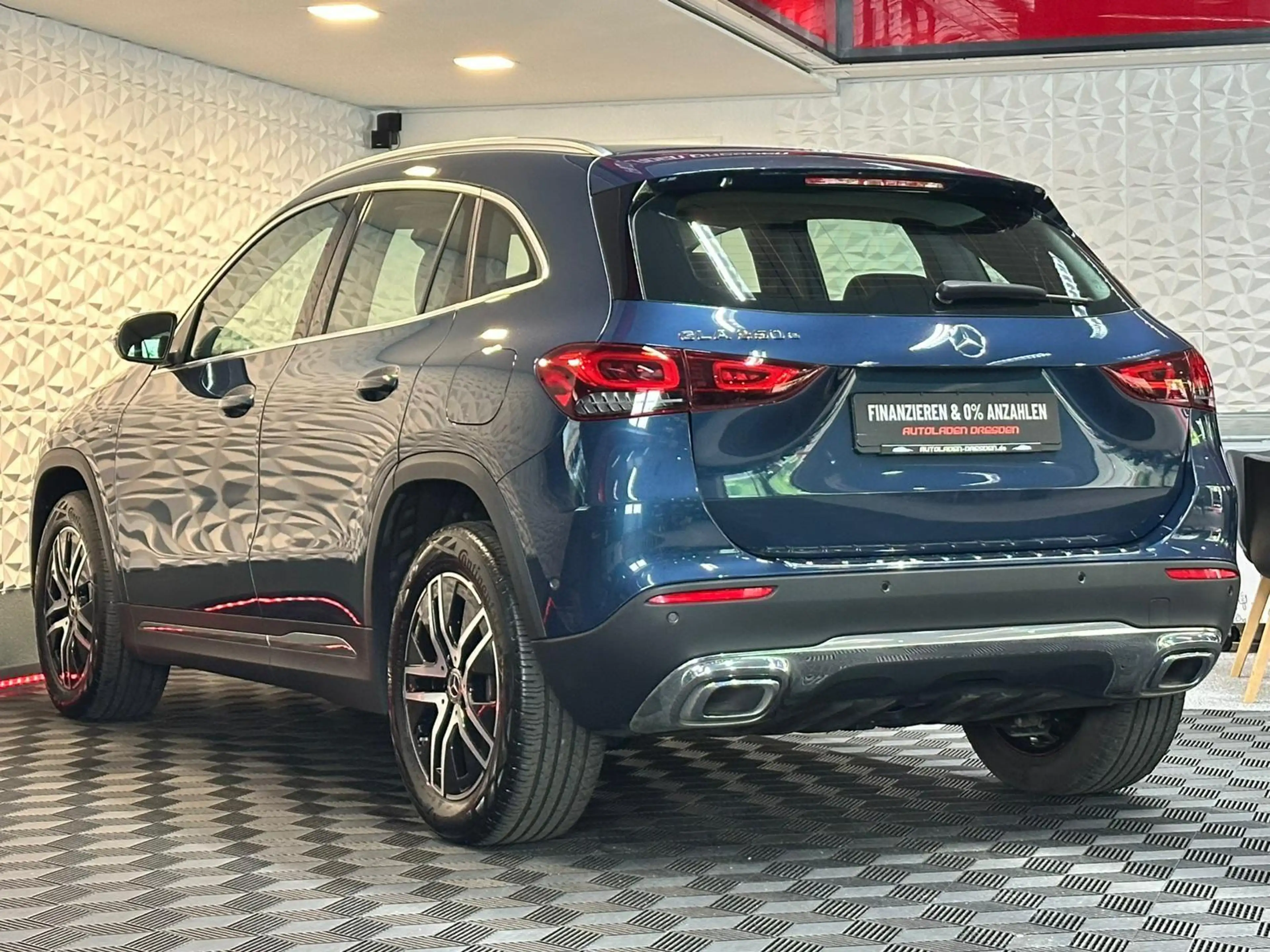 Mercedes-Benz GLA 250 GLA250e EQ POWER MULTIBEAM#SHZ#AHK#DISTR#TÜV NEU — photo 5