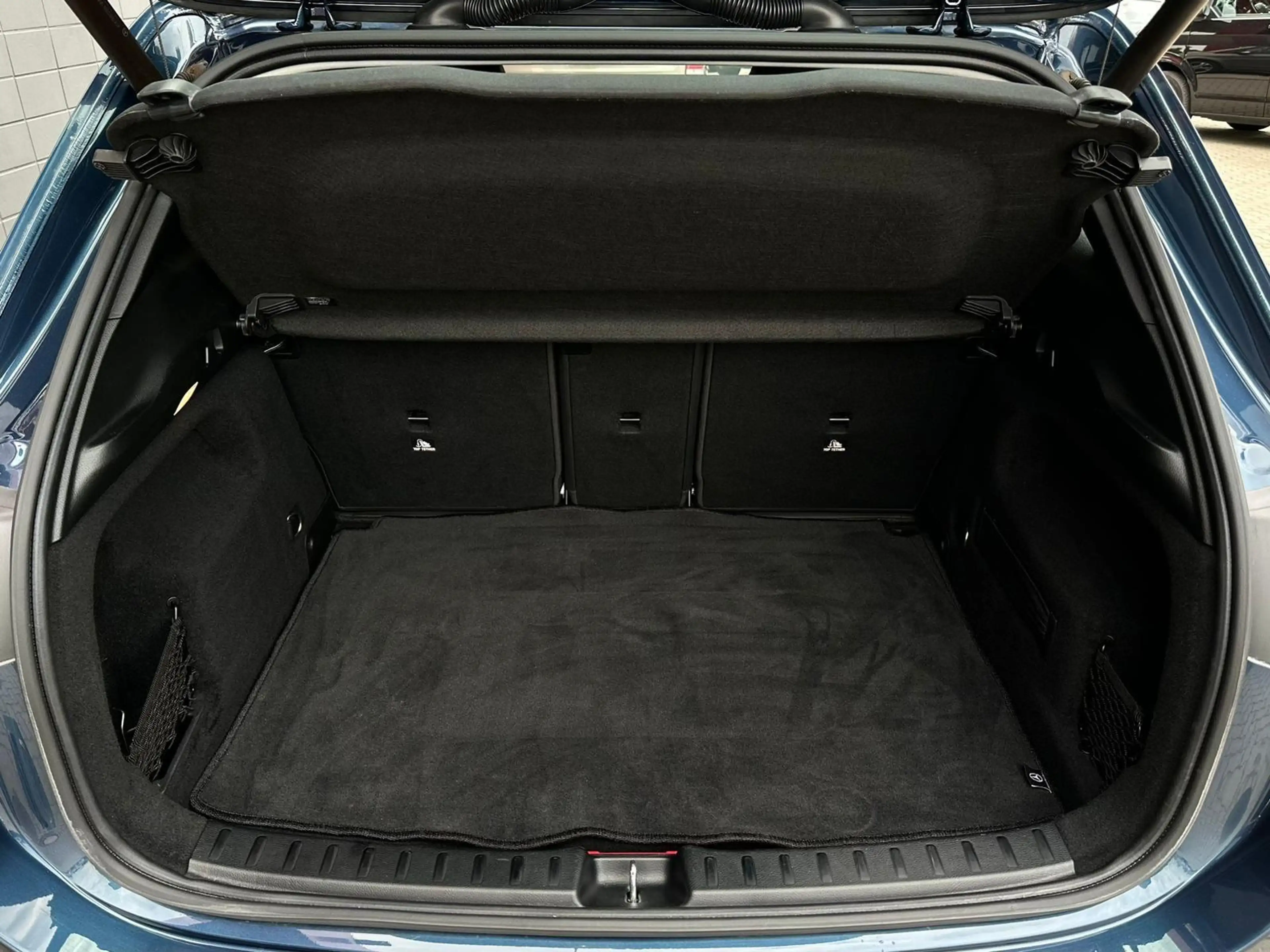 Mercedes-Benz GLA 250 GLA250e EQ POWER MULTIBEAM#SHZ#AHK#DISTR#TÜV NEU — photo 7