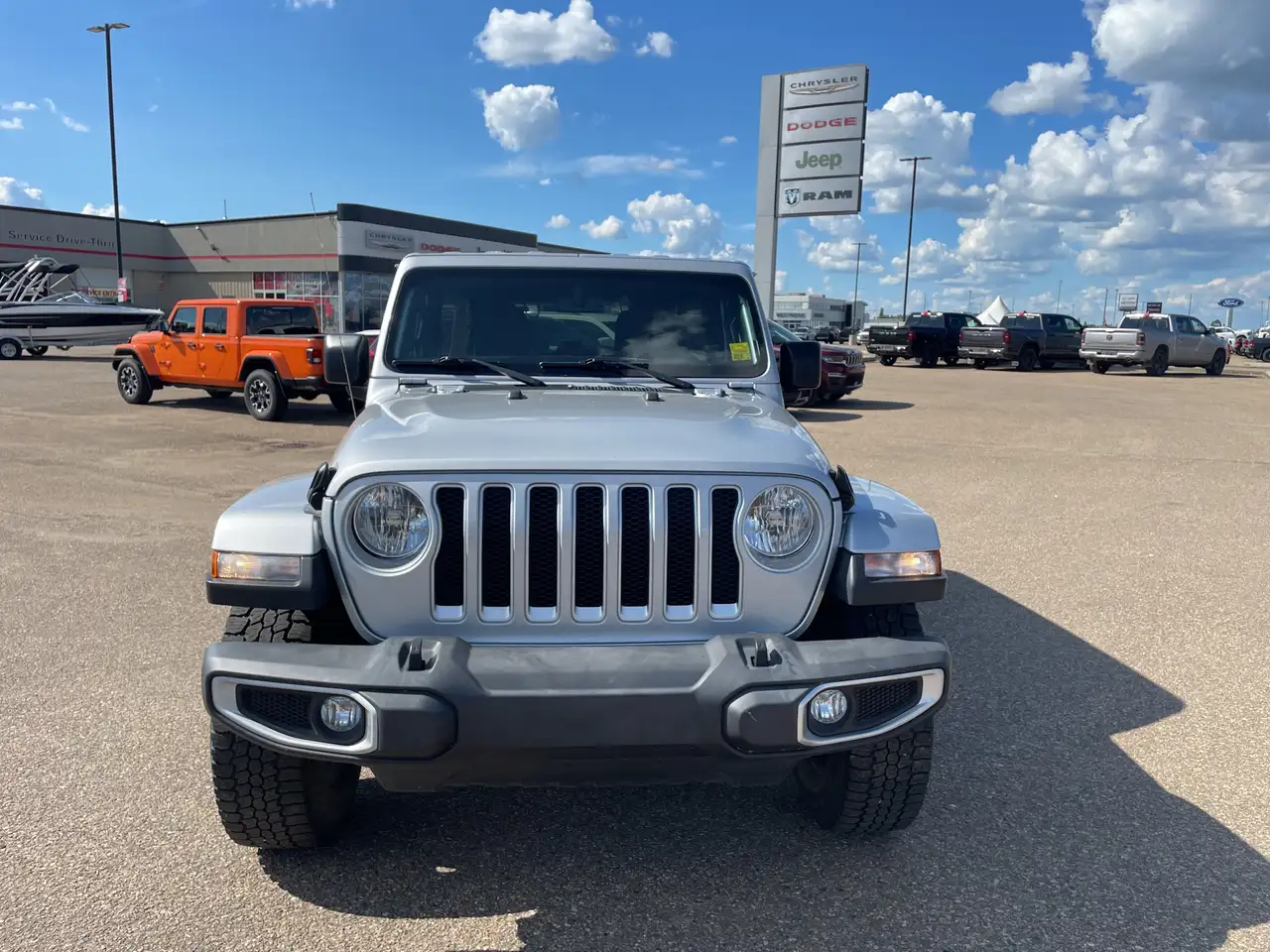 Jeep Wrangler снимка Jeep Wrangler