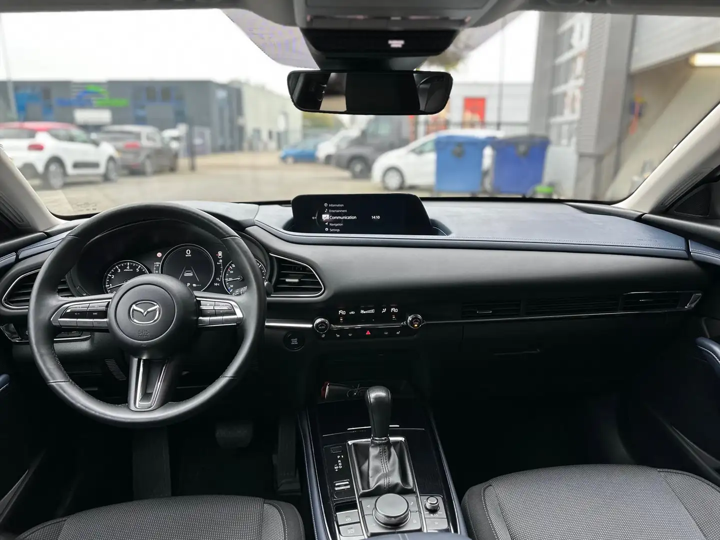 Mazda CX-30 Skyactiv-X 180 pk AUTOMAAT Comfort, trekhaak, HUD, Gris - 2
