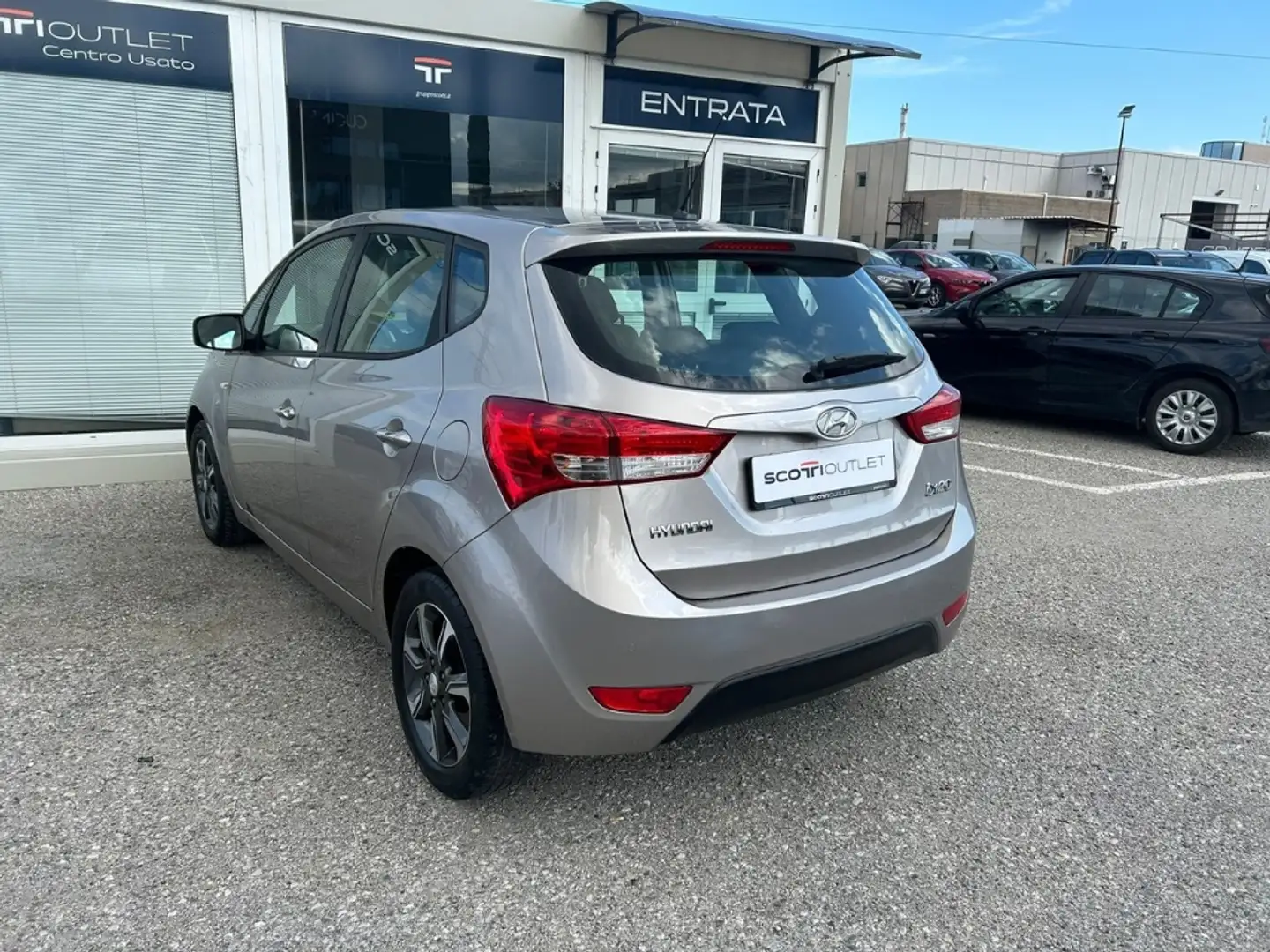 Hyundai iX20 1.4  App Mode Gris - 2