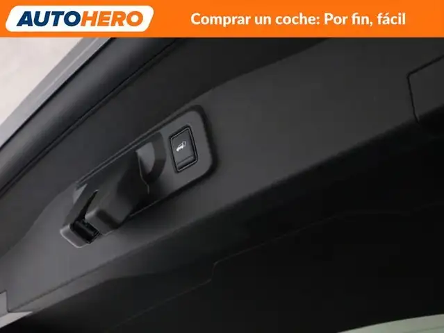 Renault Austral view 21