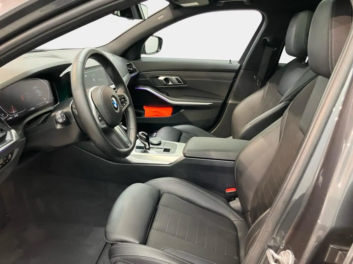 BMW 318 Advantage Grau - 1