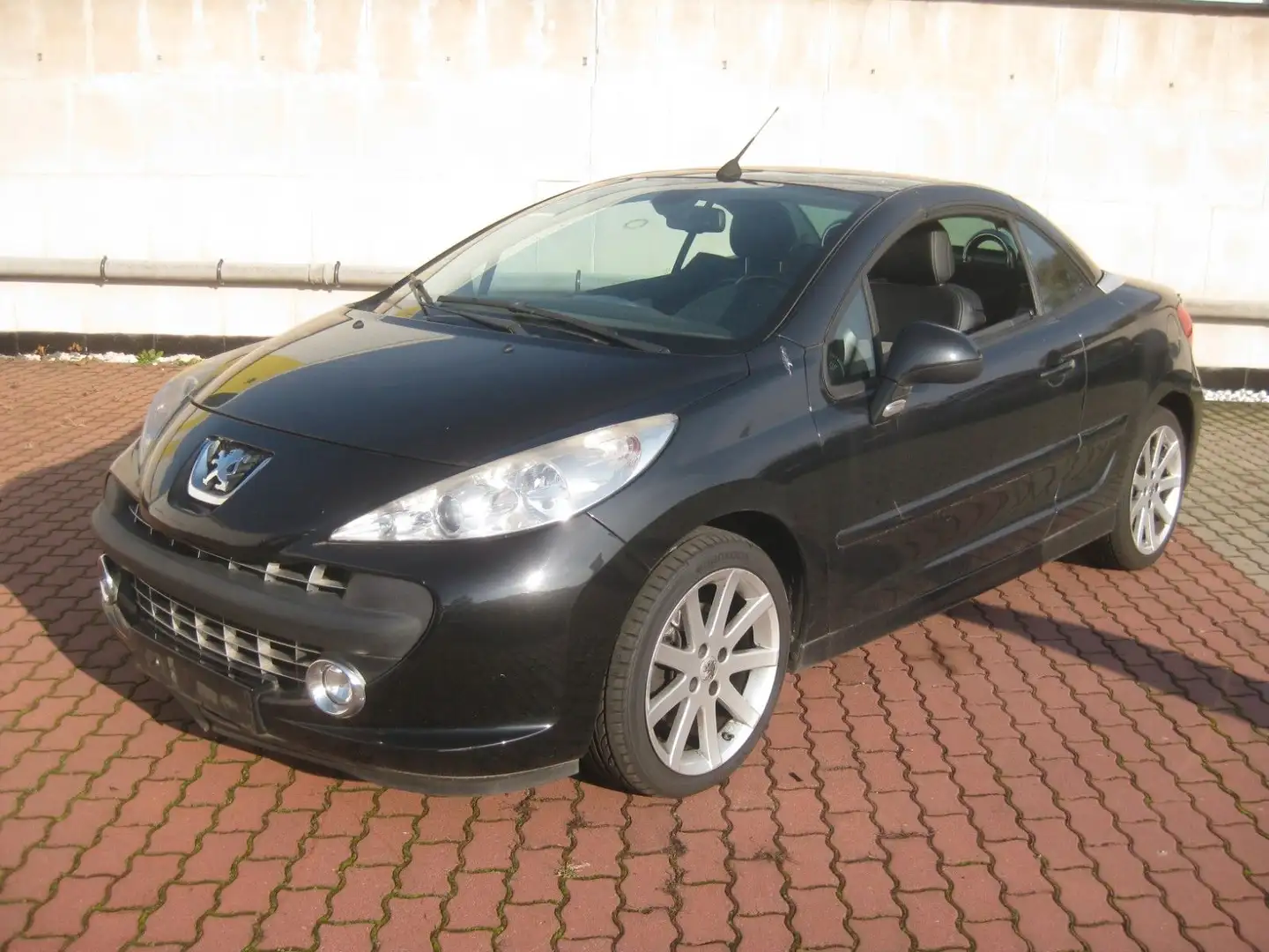 Peugeot 207 CC Cabrio-Coupe Roland Garros Nero - 2