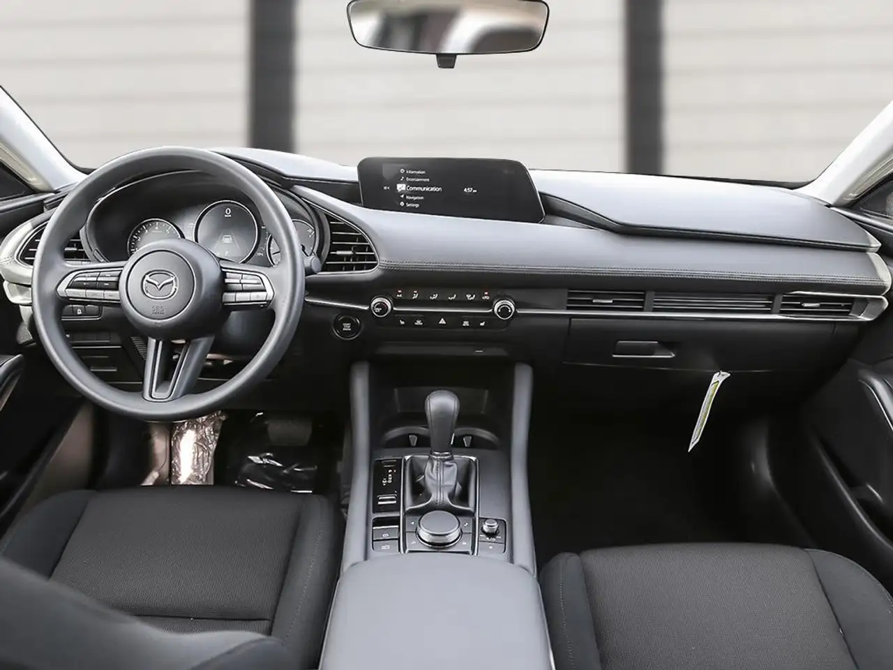 Mazda 3 снимка Mazda 3