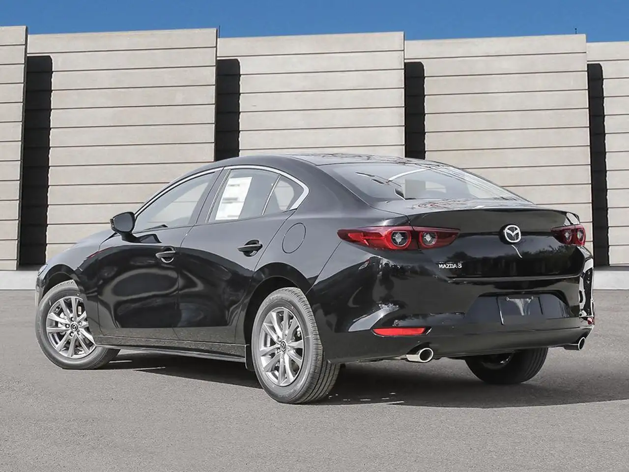 Mazda 3 снимка Mazda 3