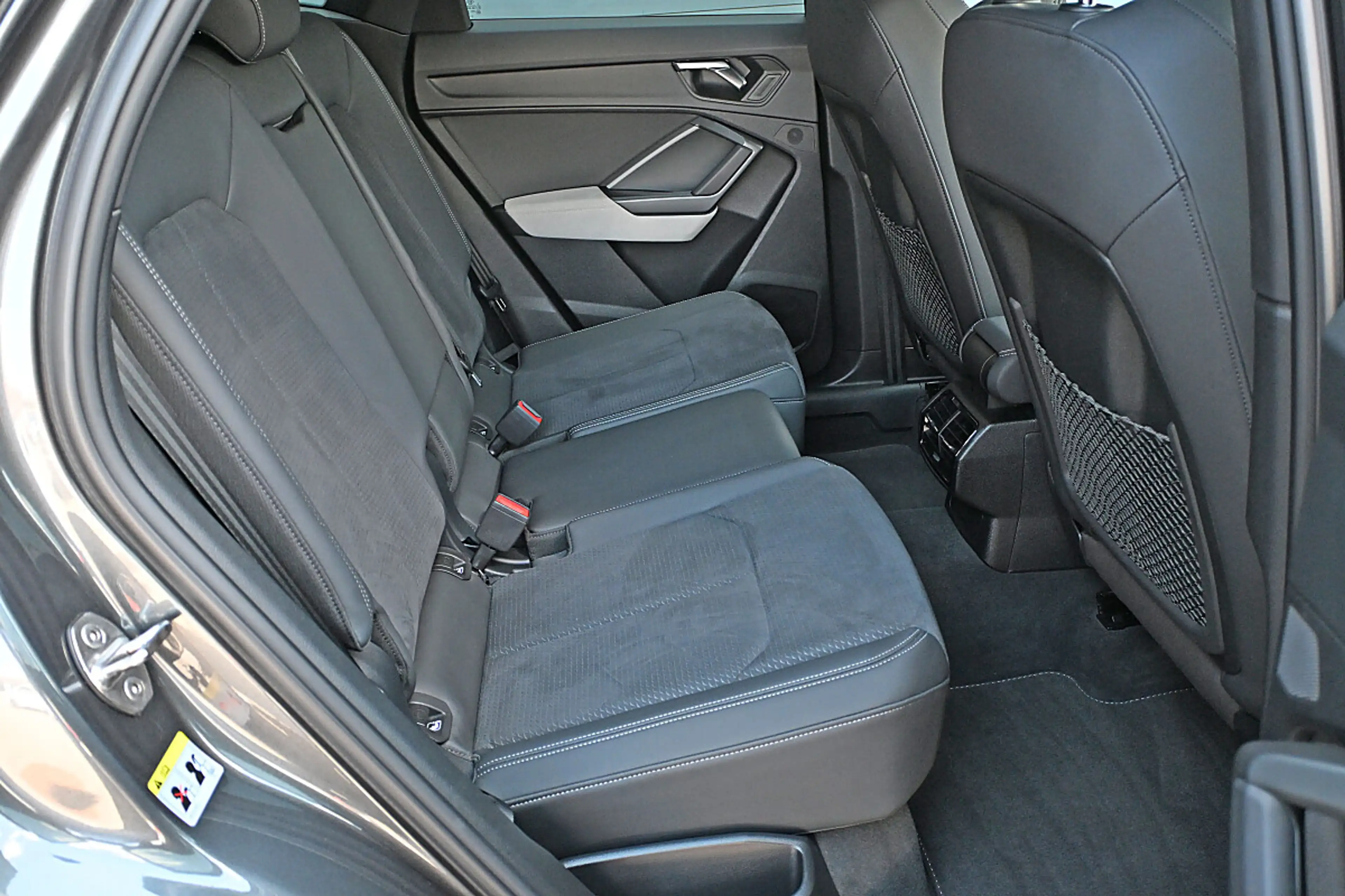 Audi Q3 Sportback 35 TFSI S-line S-tronic NP €72k ACC, ... — photo 10