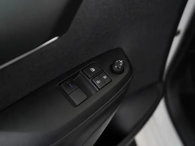 Toyota Yaris view 29