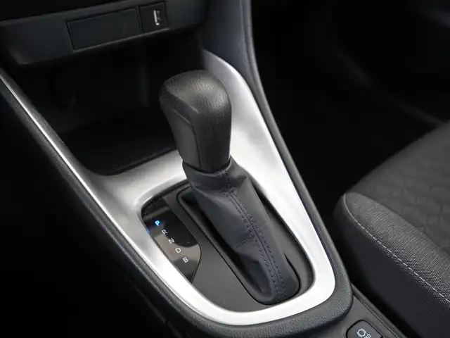 Toyota Yaris view 10