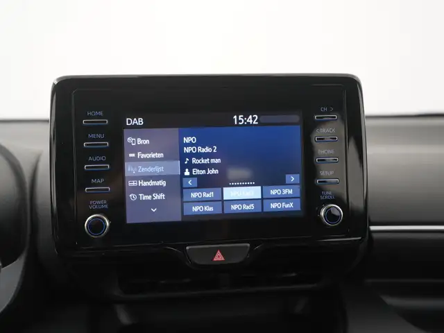 Toyota Yaris view 12
