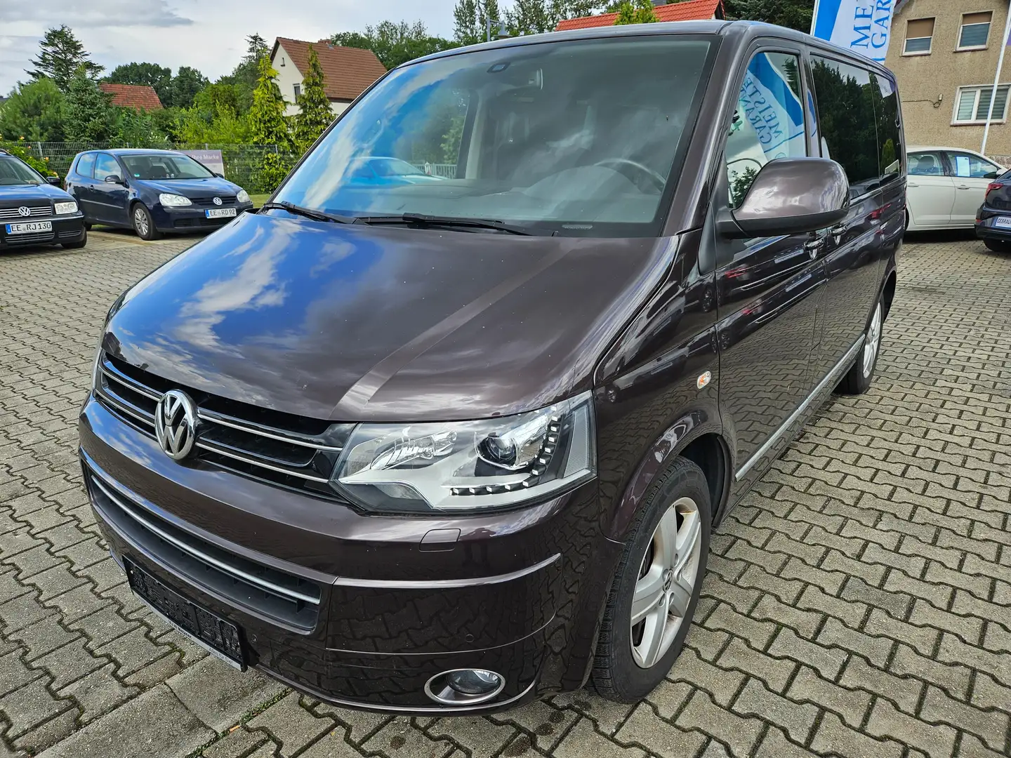 Volkswagen T5 Multivan Multivan Highline Maro - 1