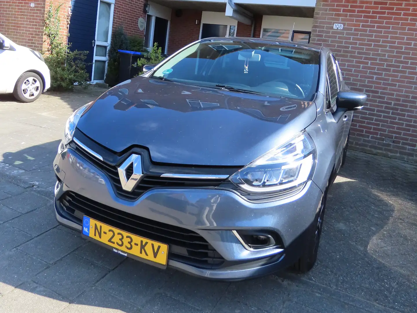Renault Clio Clio+0.9+TCe+Intens Grijs - 1