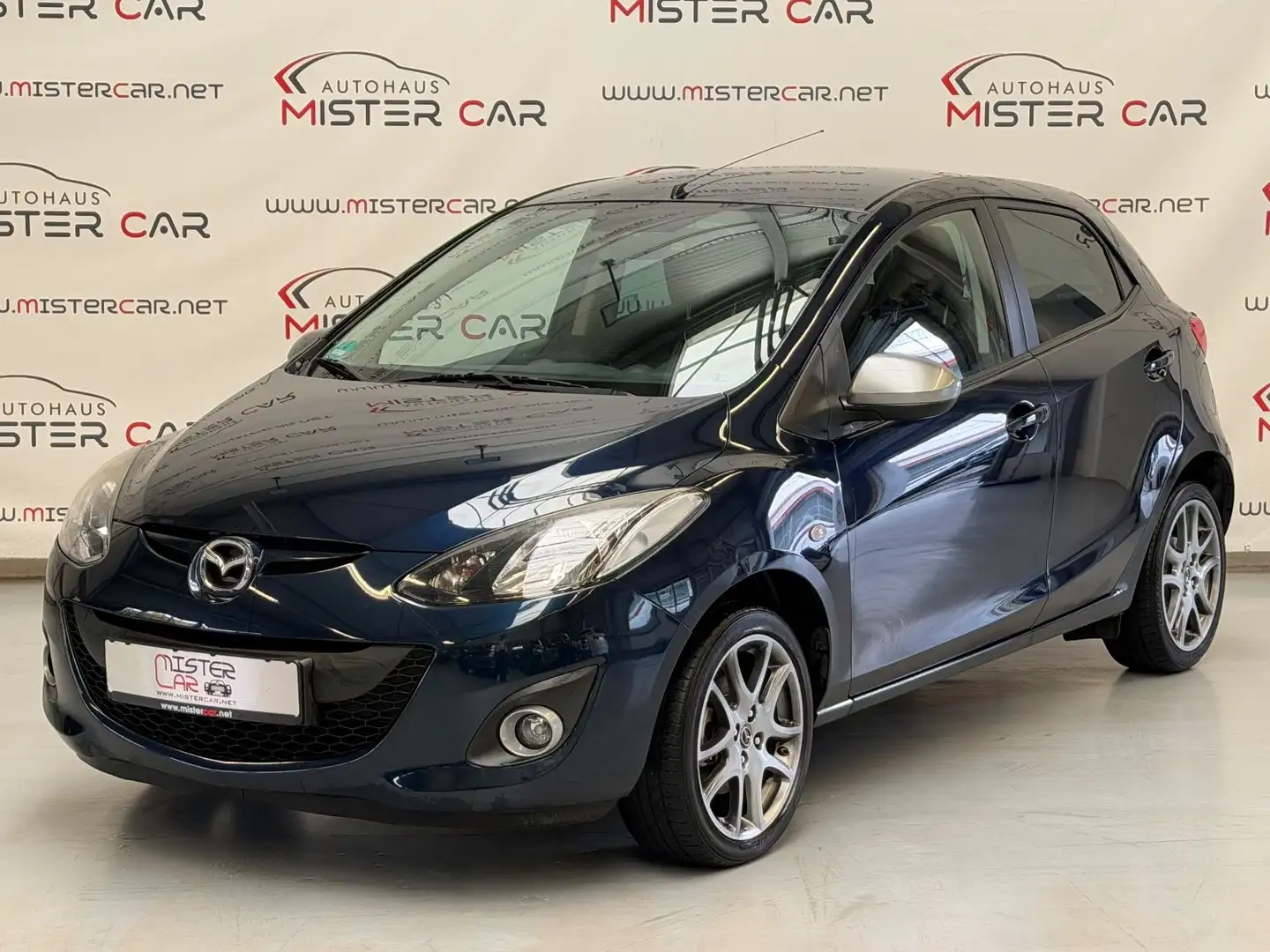 Mazda 2 Lim. 1.3 Sendo KLIMAAUT/SITZHEIZUNG/MULTI/ALU Bleu - 1