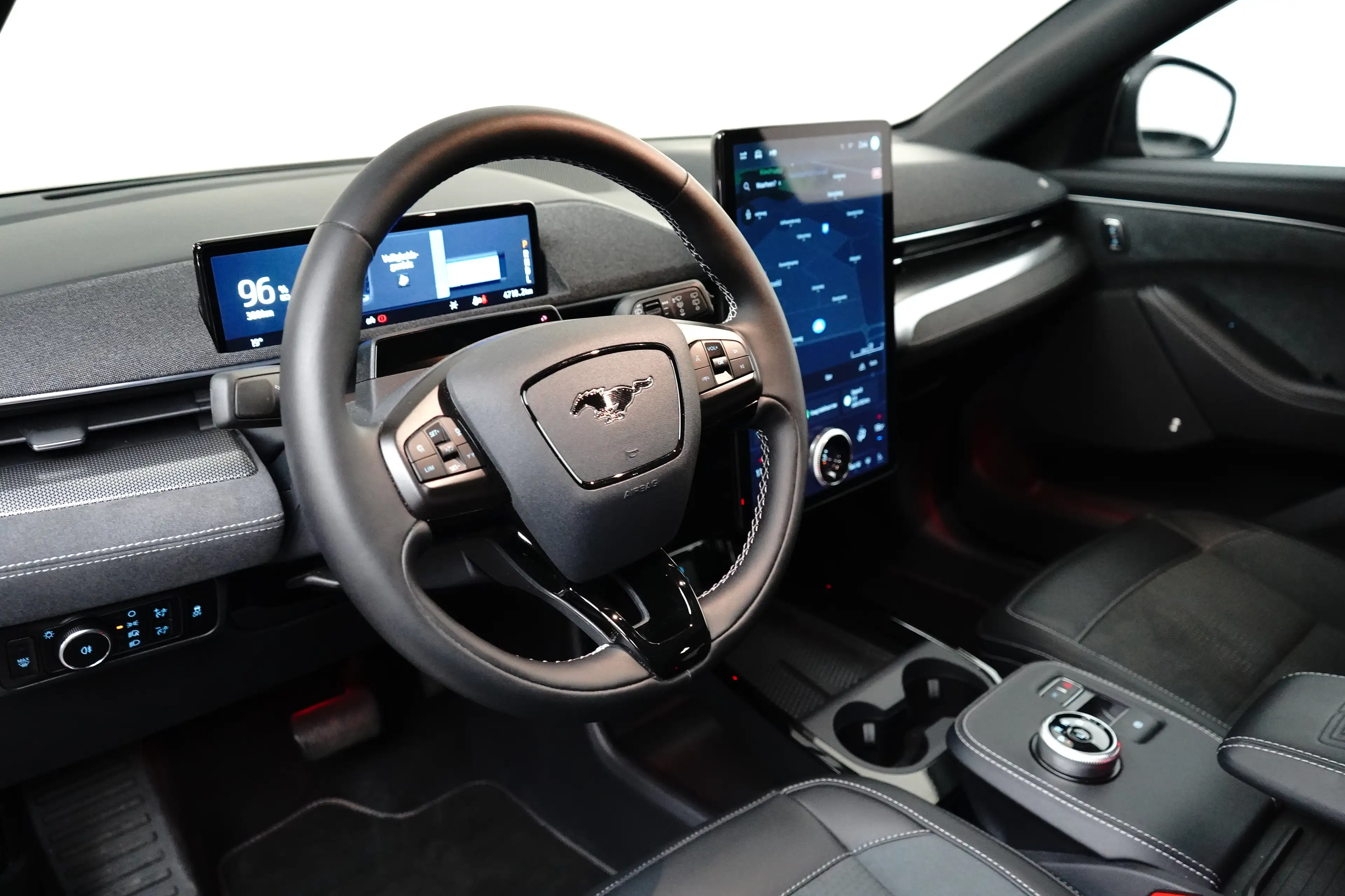 Ford Mustang Mach-E GT AWD 98kw | Panorama Dak | Memory | B&O | LED | — photo 5