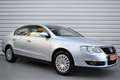 Volkswagen Passat Comfortline+Tempomat+PDC+Nur 17.000KM Silber - thumbnail 1