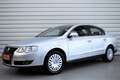 Volkswagen Passat Comfortline+Tempomat+PDC+Nur 17.000KM Silber - thumbnail 3
