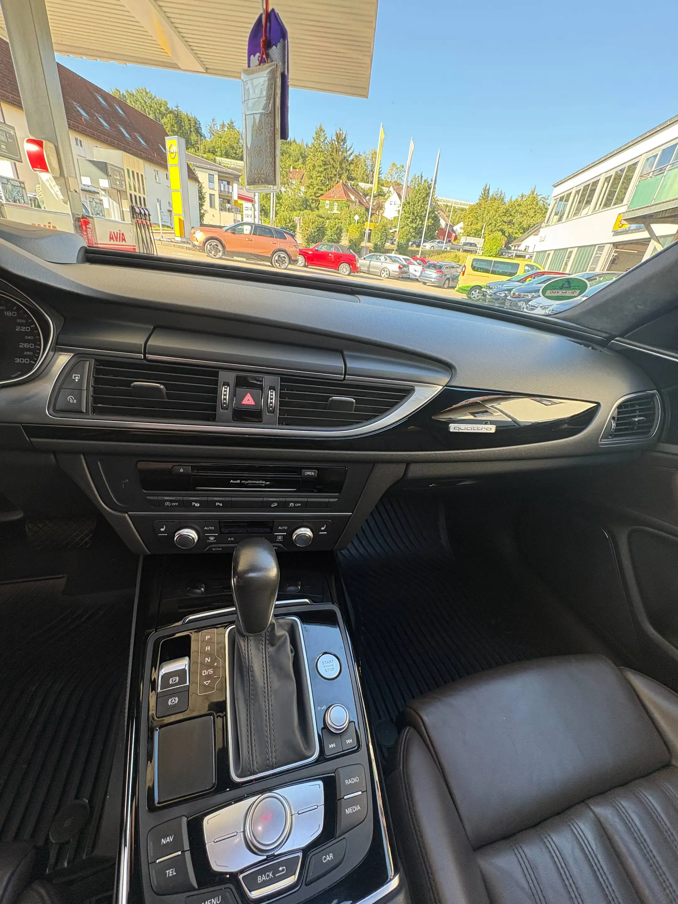 Audi A6 allroad 3.0 TDI — photo 10