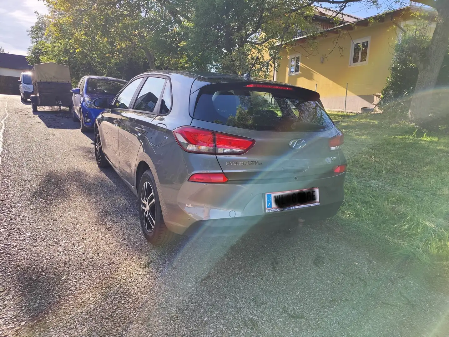 Hyundai i30 i30 1,0 T-GDi Run Run Grau - 2