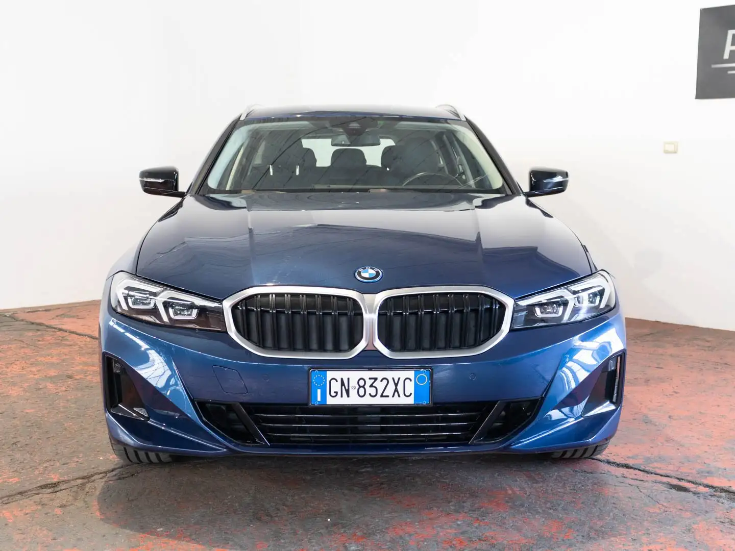 BMW 330 330 e Touring auto 292 cv *PROMO RR* Bleu - 2