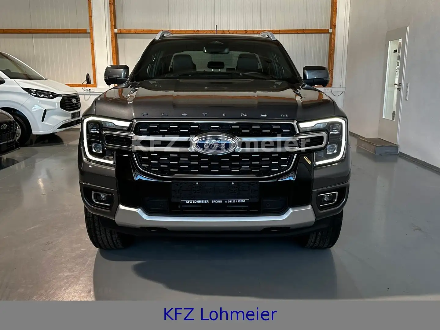 Ford Ranger 3.0 DK e-4WD Platinum *VOLL* Grau - 2