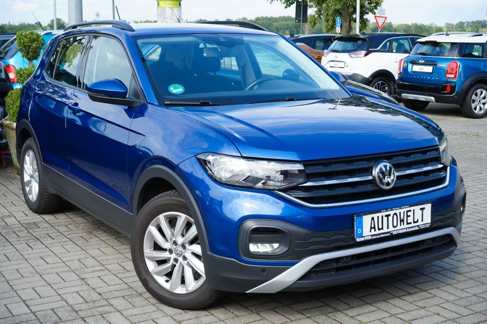 Volkswagen T-Cross 1.0 TSI OPF Life Blau - 1