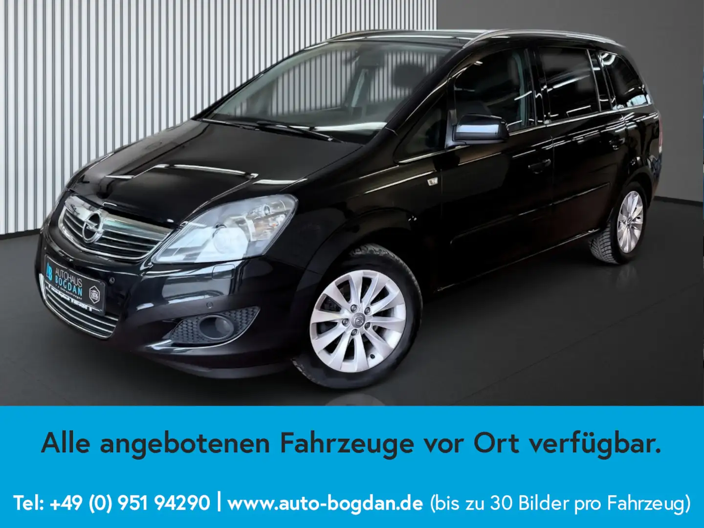 Opel Zafira Family+ 7Sitzer* BiXenon*AHK*PDC*Tempomat Schwarz - 2