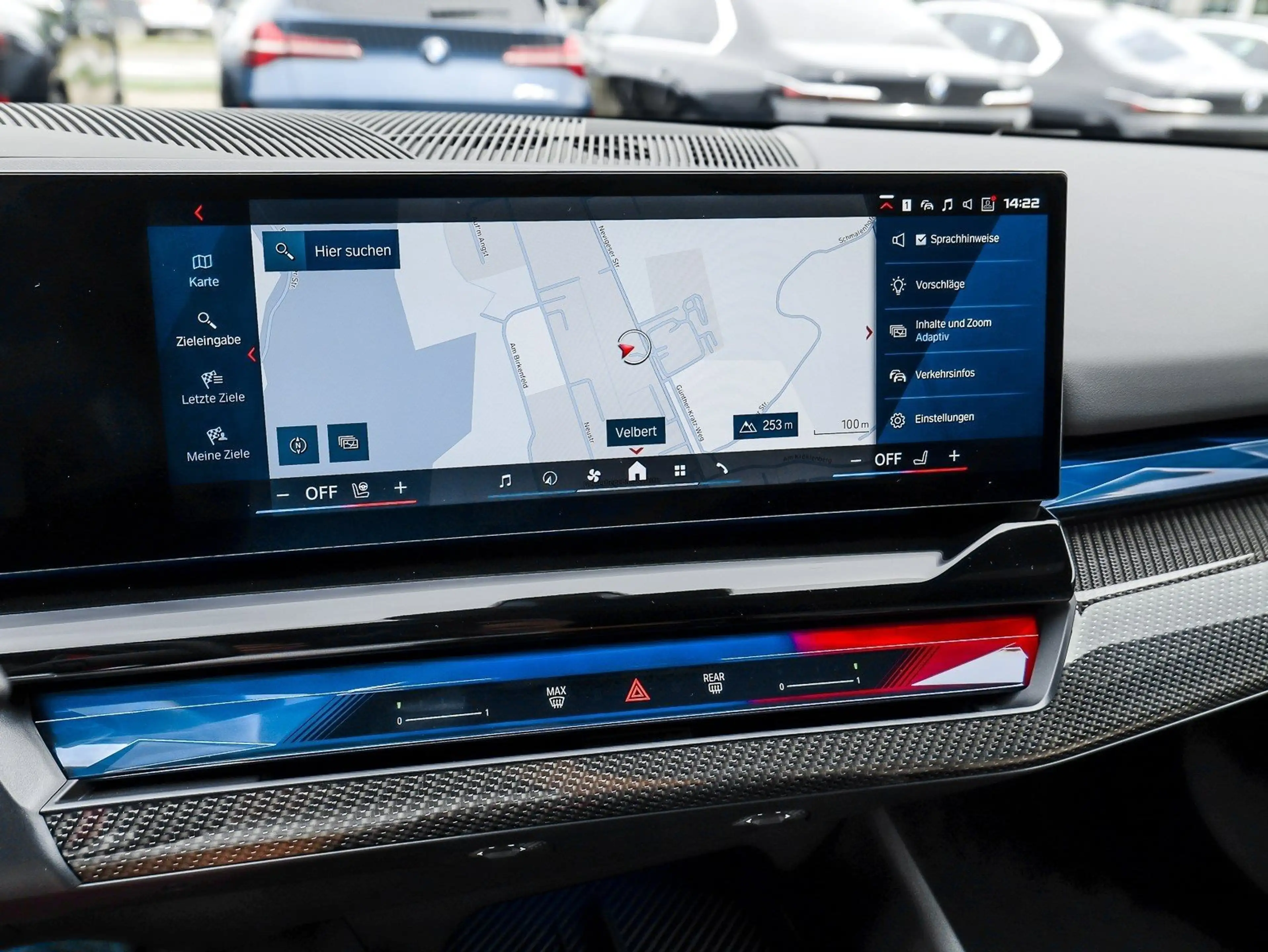 BMW M5 Limousine PANO ACC AHK 360°KAM RFK NAVI LED — photo 14