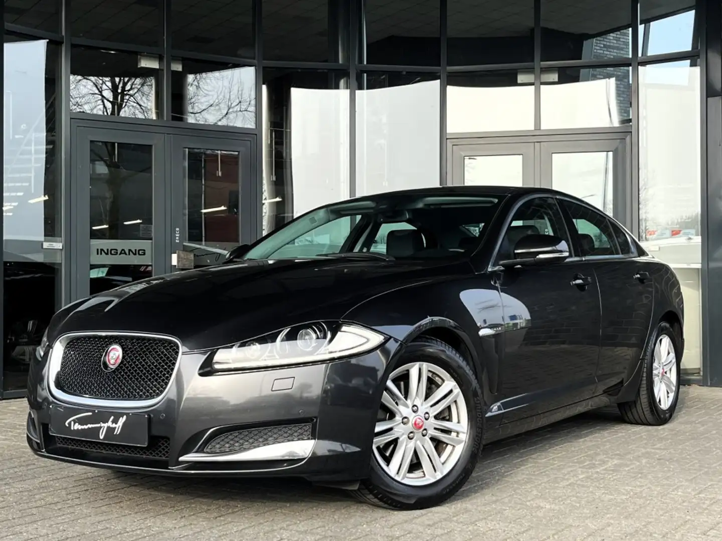Jaguar XF 2.2D BUS. ED. - LEDER - CAMERA - ORG. NL. Grau - 1