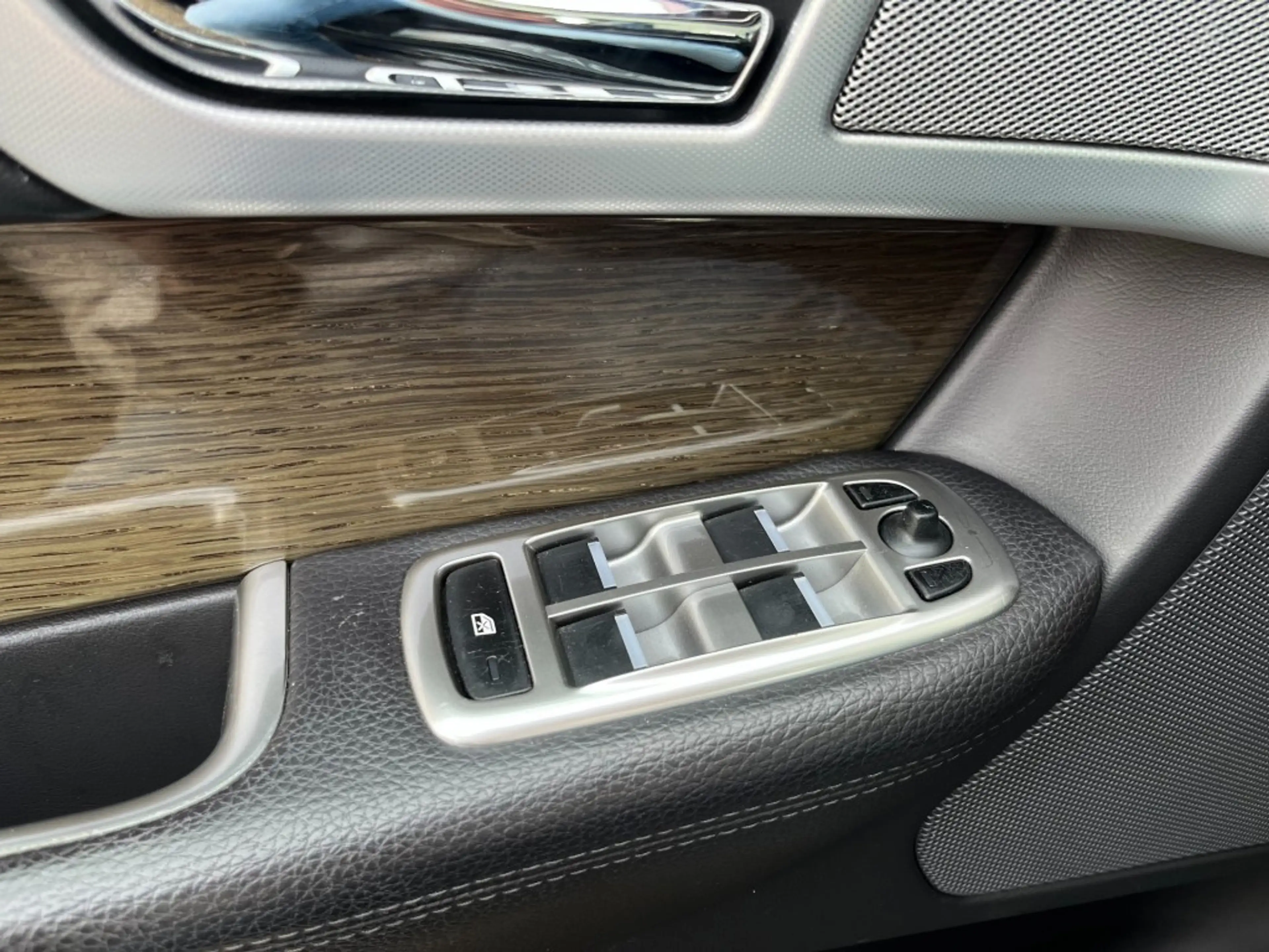 Jaguar XF 2.2D BUS. ED. - LEDER - CAMERA - ORG. NL. — photo 27