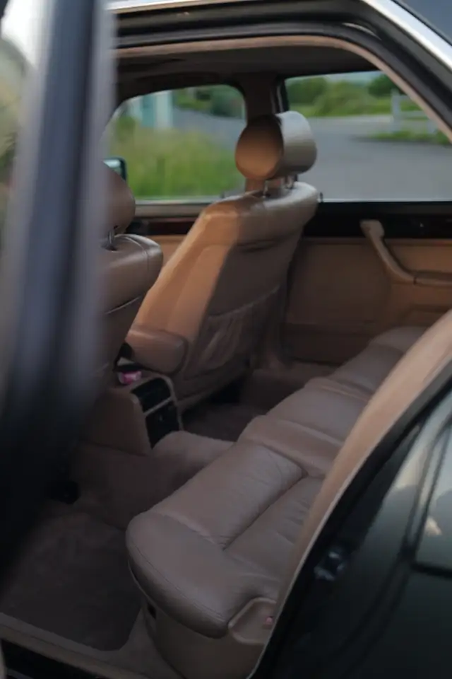 BMW 750, foto 8