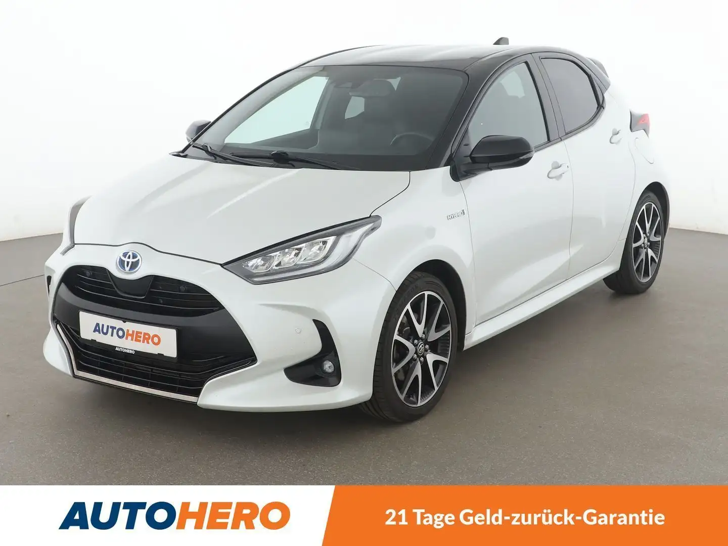 Toyota Yaris 1.5 Hybrid Style Aut.*CAM*TEMPO*SHZ*ALU*KLIMA* Weiß - 1