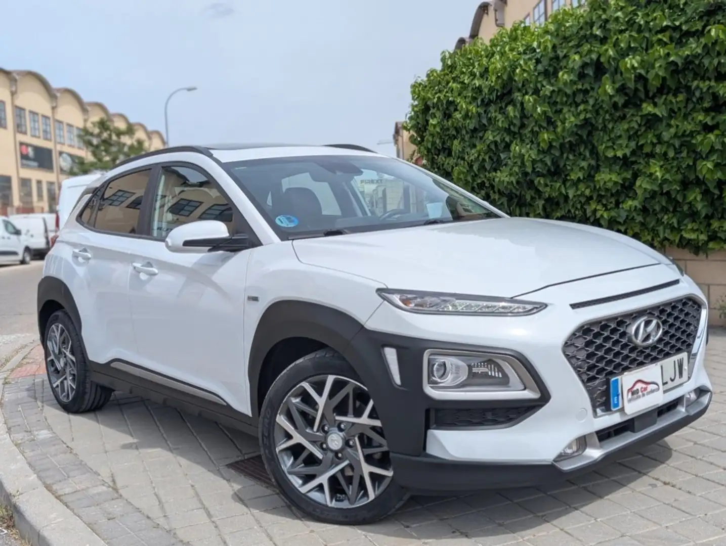 Hyundai KONA HEV 1.6 GDI DT Style Sky Blanco - 1