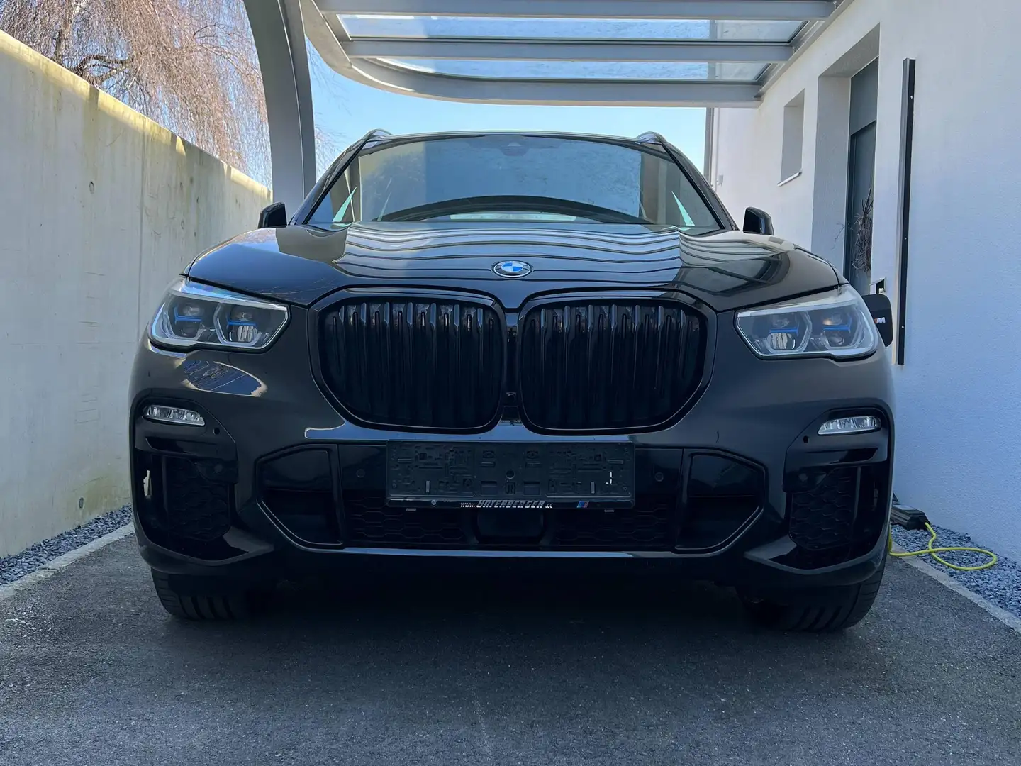 BMW X5 X5 xDrive45e PHEV Aut. Schwarz - 1