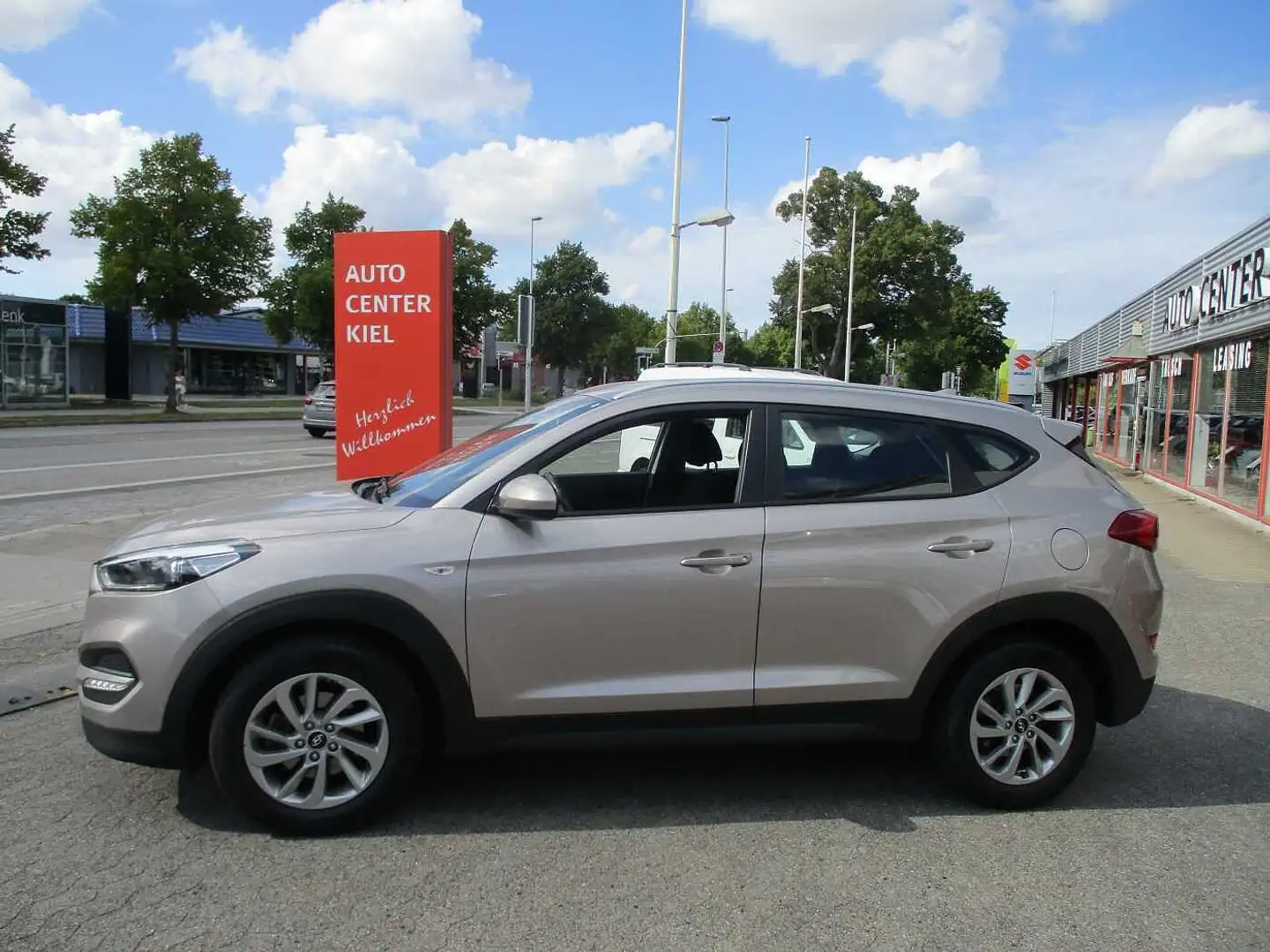 Hyundai TUCSON *Navi*Kamera*AHK Beige - 2