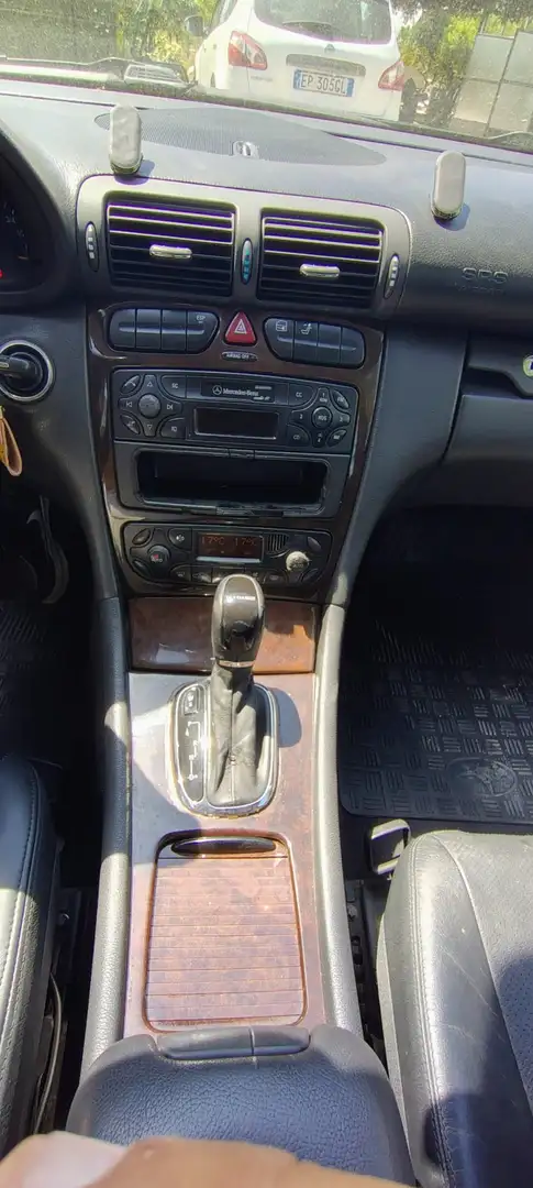 Mercedes-Benz C 200 C 200 cdi Elegance Fekete - 2