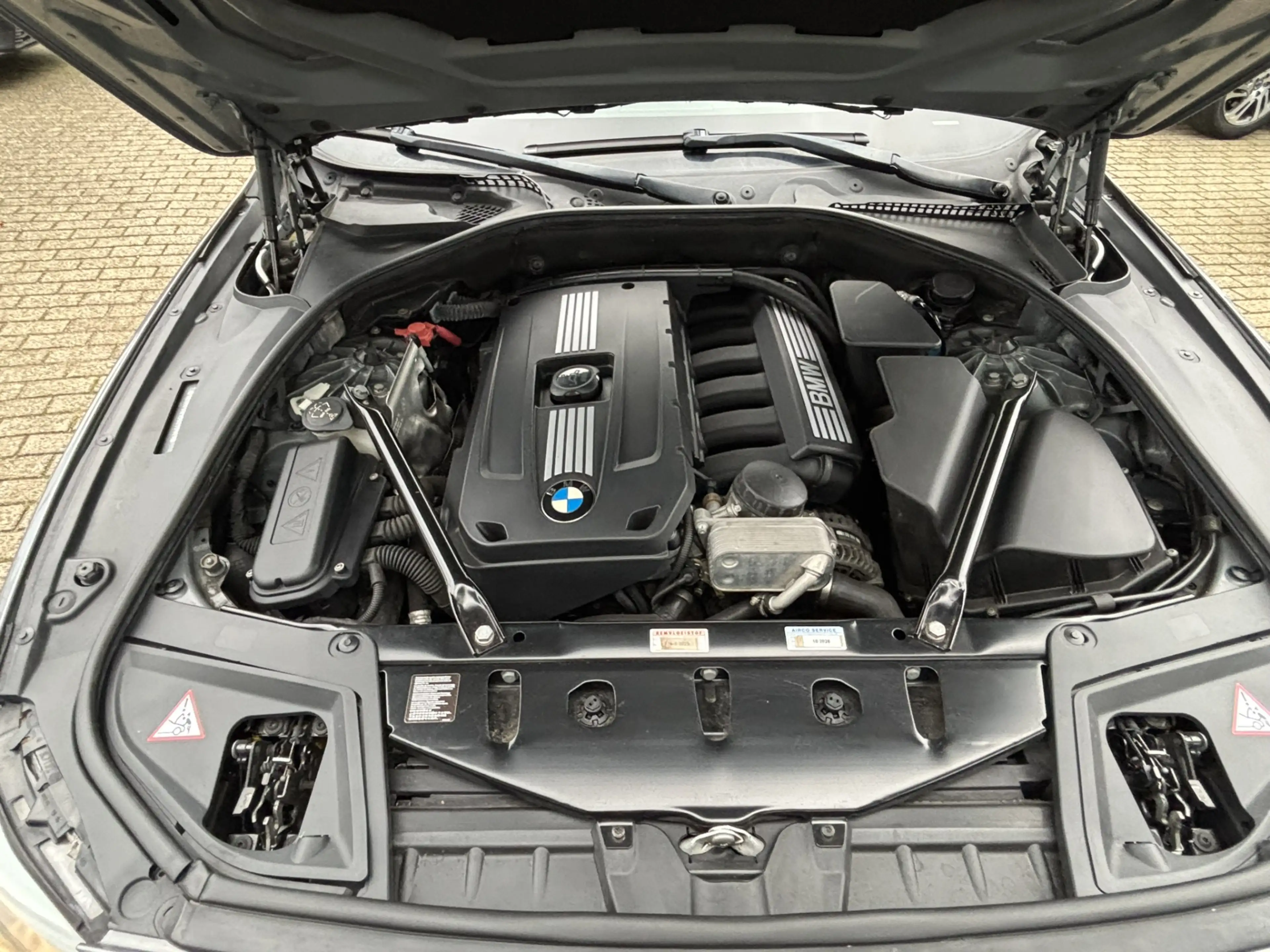 BMW 523 5-serie Touring 523i Executive — photo 9