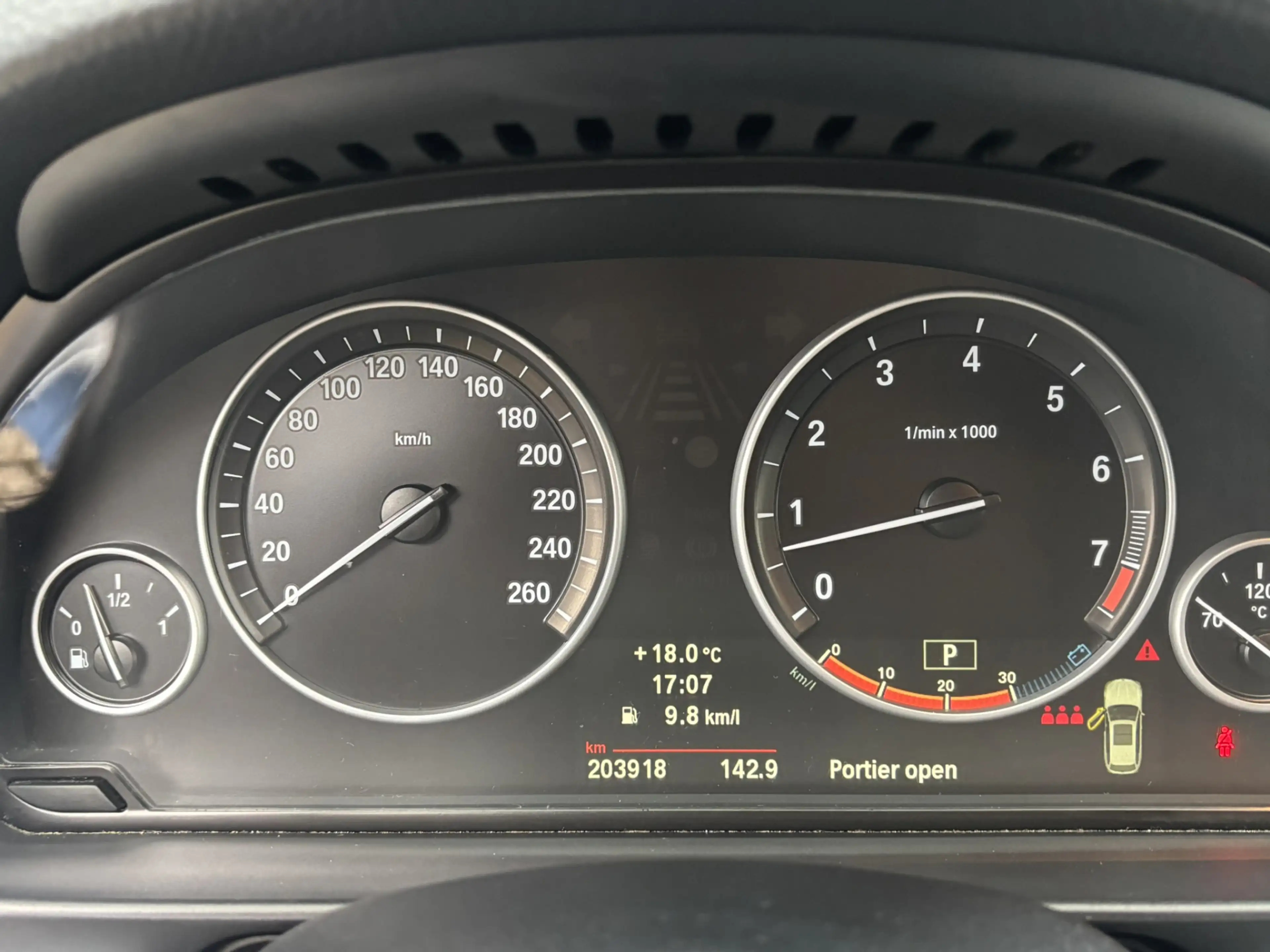 BMW 523 5-serie Touring 523i Executive — photo 10