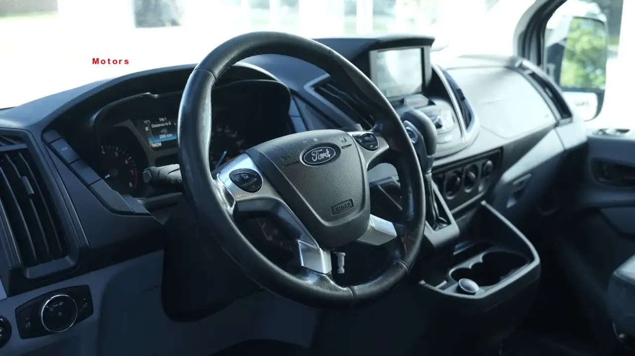 Ford Transit fotografie Ford Transit
