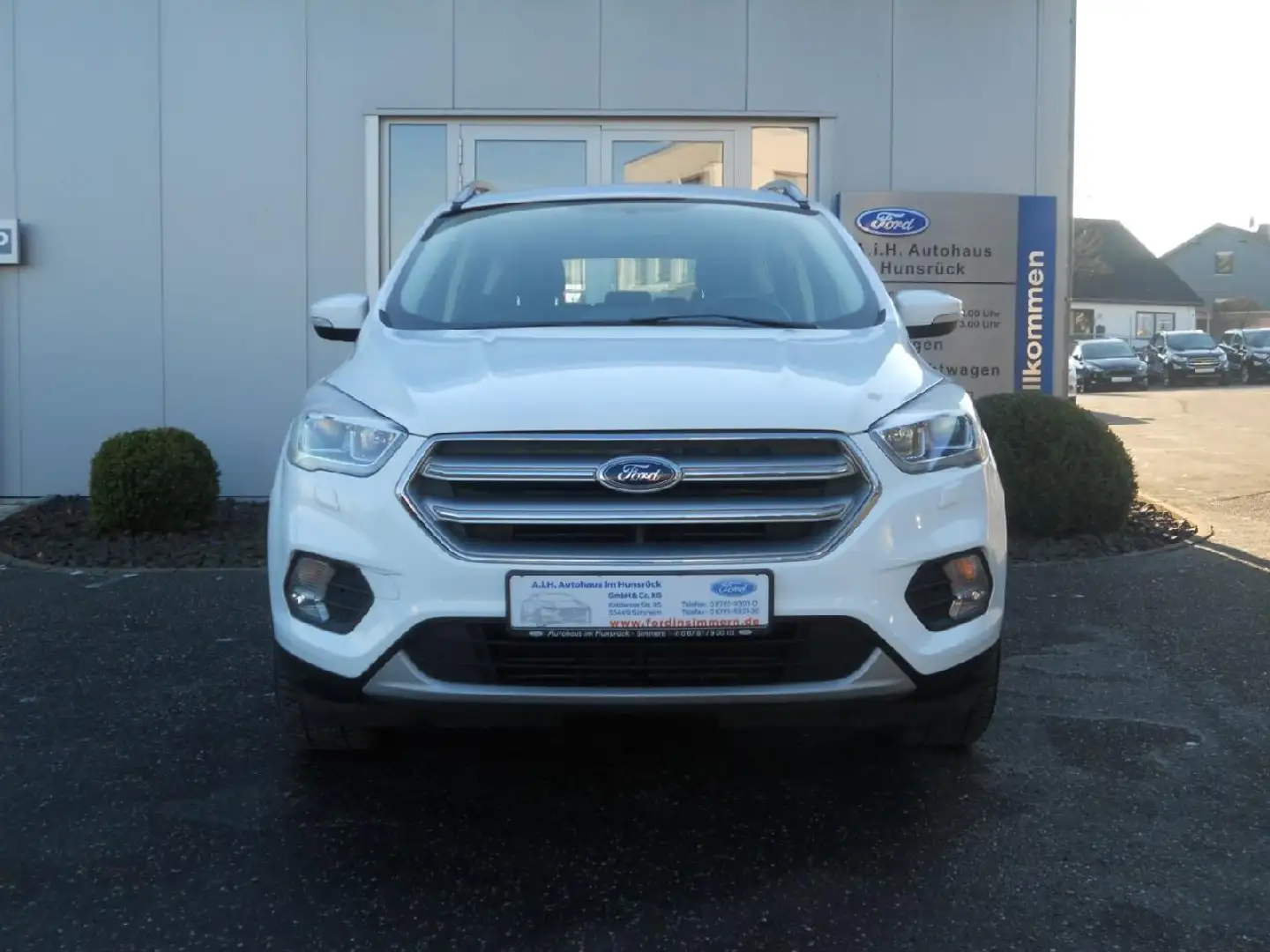 Ford Kuga Cool&Connect Weiß - 2