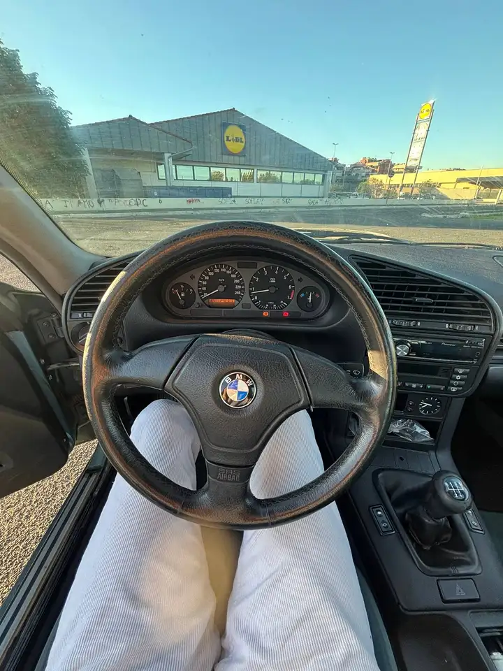 BMW 318 Serie 3 E36 Coupe 318is Coupe Thunder, foto 5