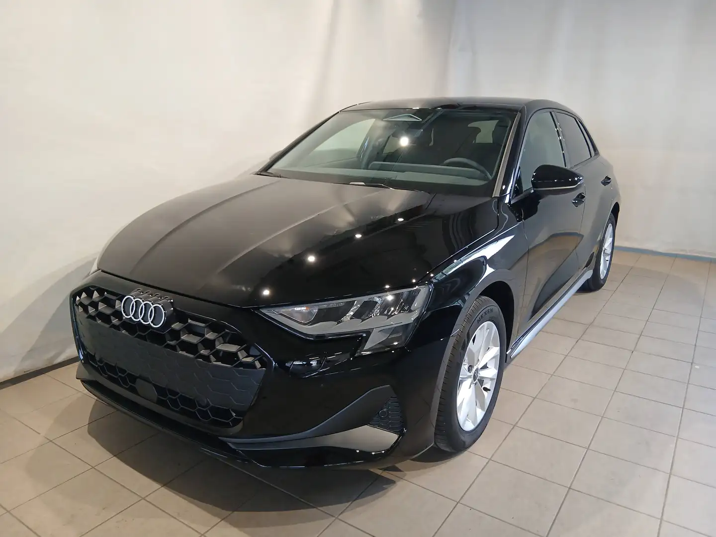 Audi A3 Sportback TFSI Mild-Hybrid s-tronic Schwarz - 1