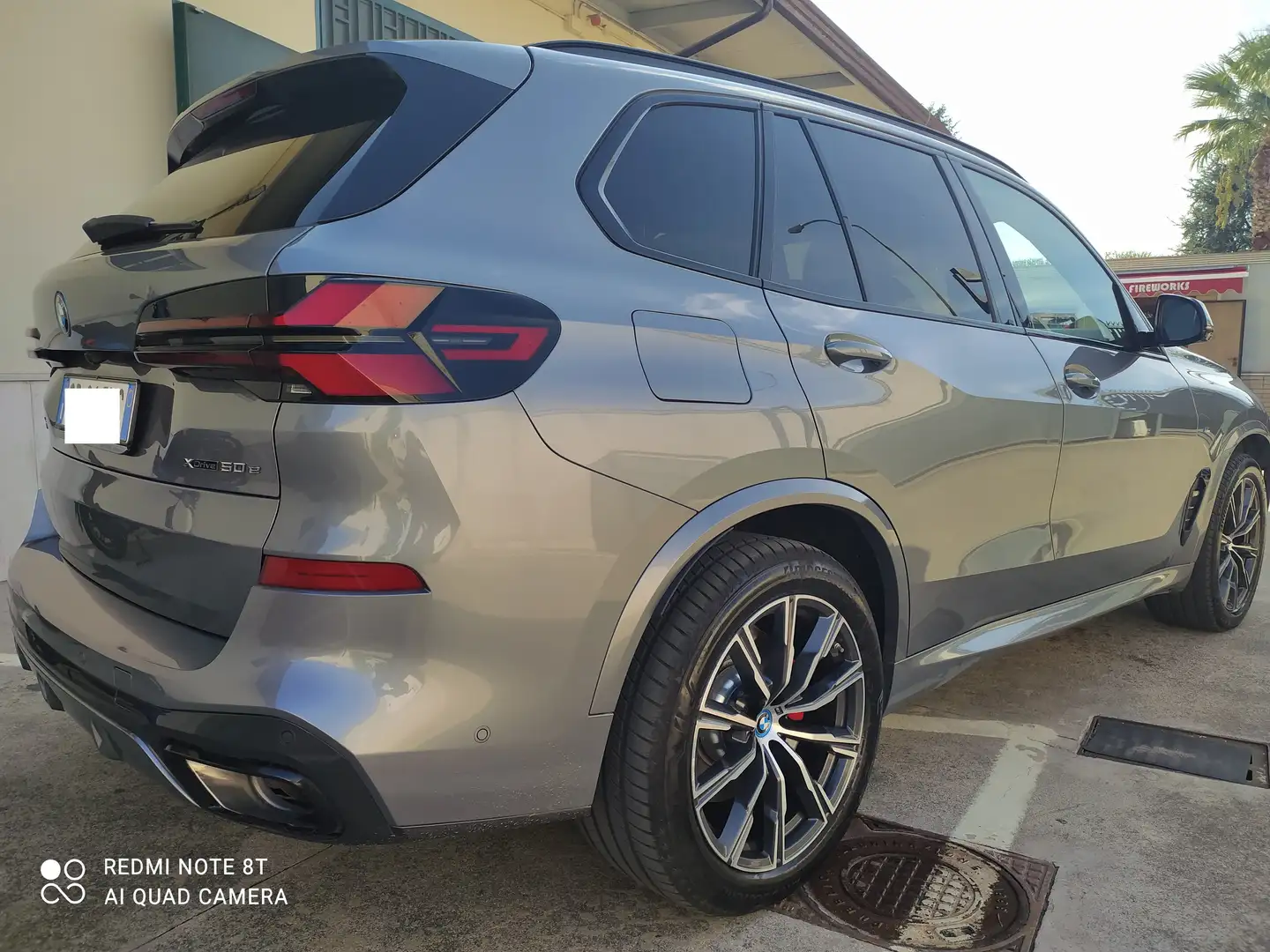BMW X5 xdrive50e M Sport auto Grigio - 1