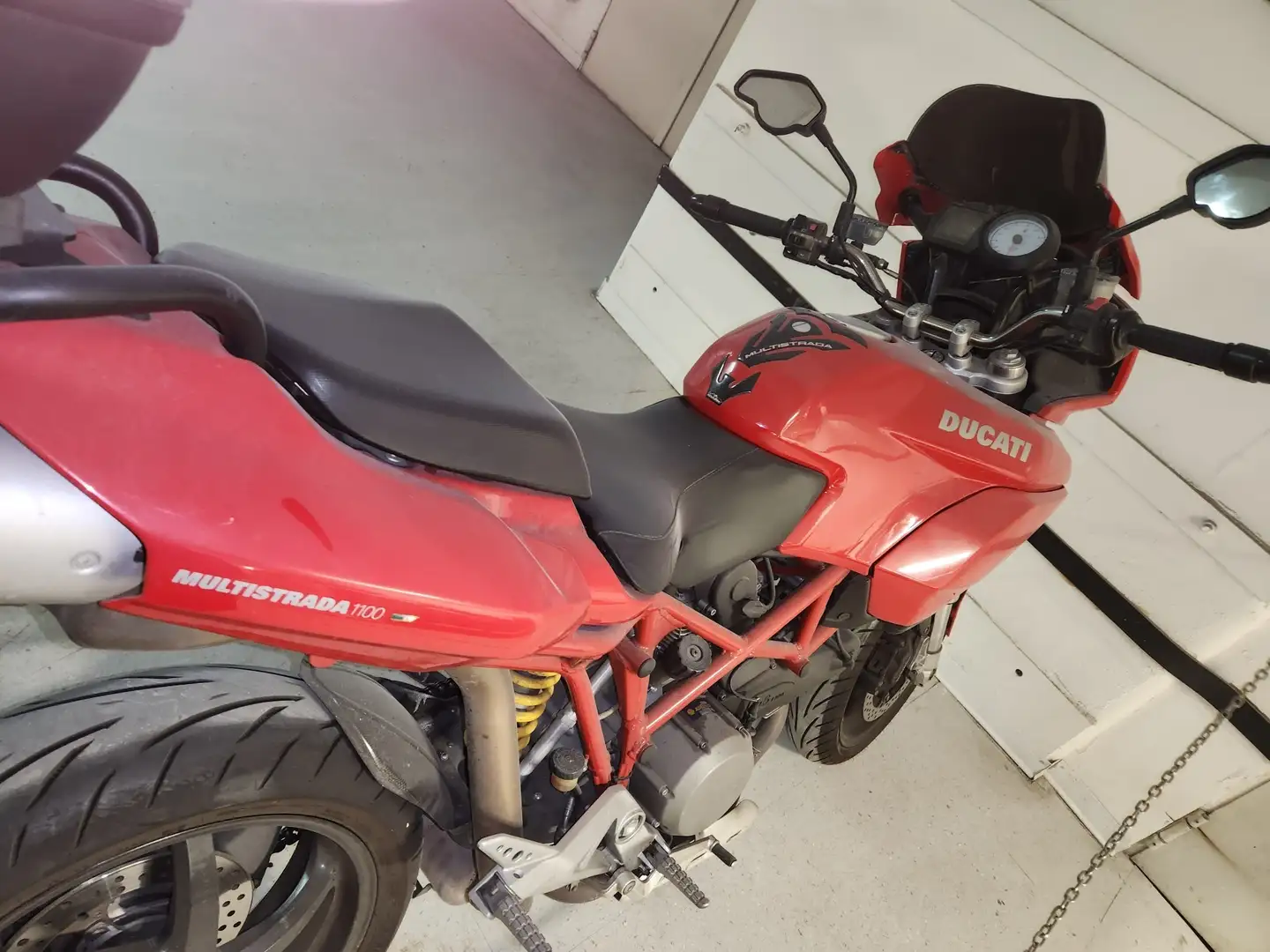 Ducati Multistrada 1100 Rojo - 1