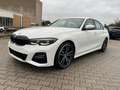 BMW 320 d Mild Hybrid M Sport LED+LIVE+NAVI+PDC Weiß - thumbnail 1